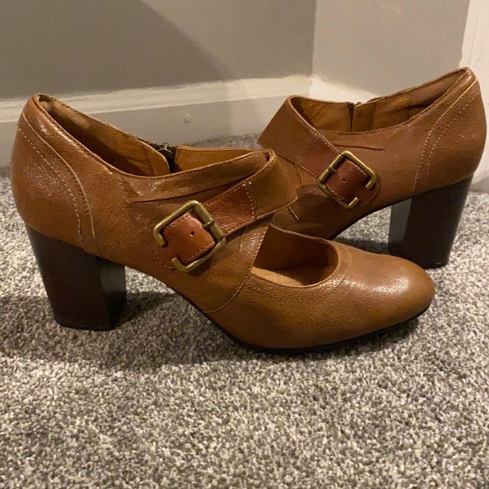 Clark’s Size 11-like new